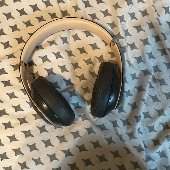 Beats Solo 3